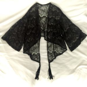 Chic Black Lace Tassel Robe